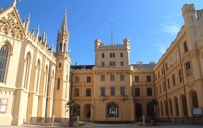 lednice_castle